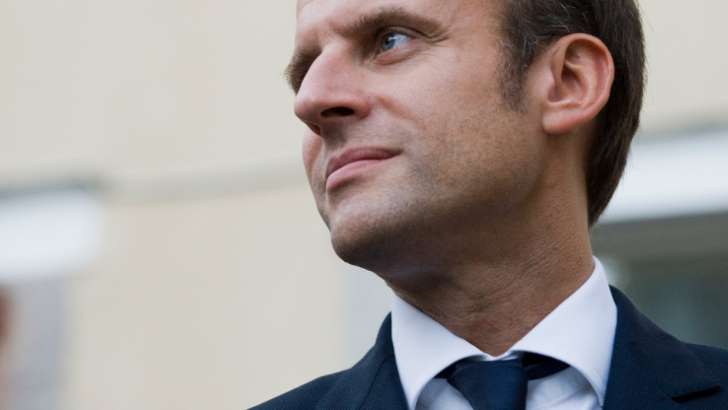 FRANCE/ La chute d’Emmanuel Macron dans les sondages se poursuit