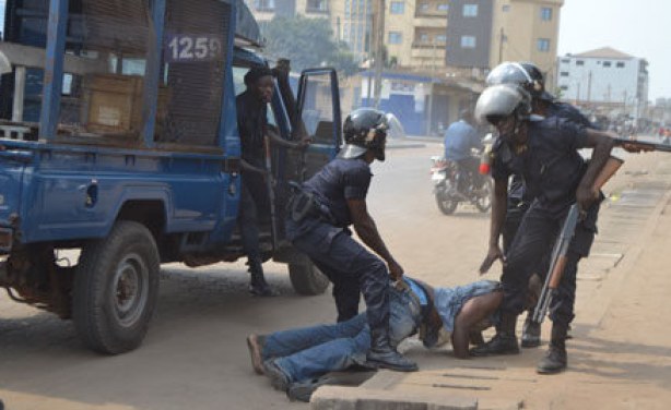 Togo: un journaliste molesté par des gendarmes à Lomé