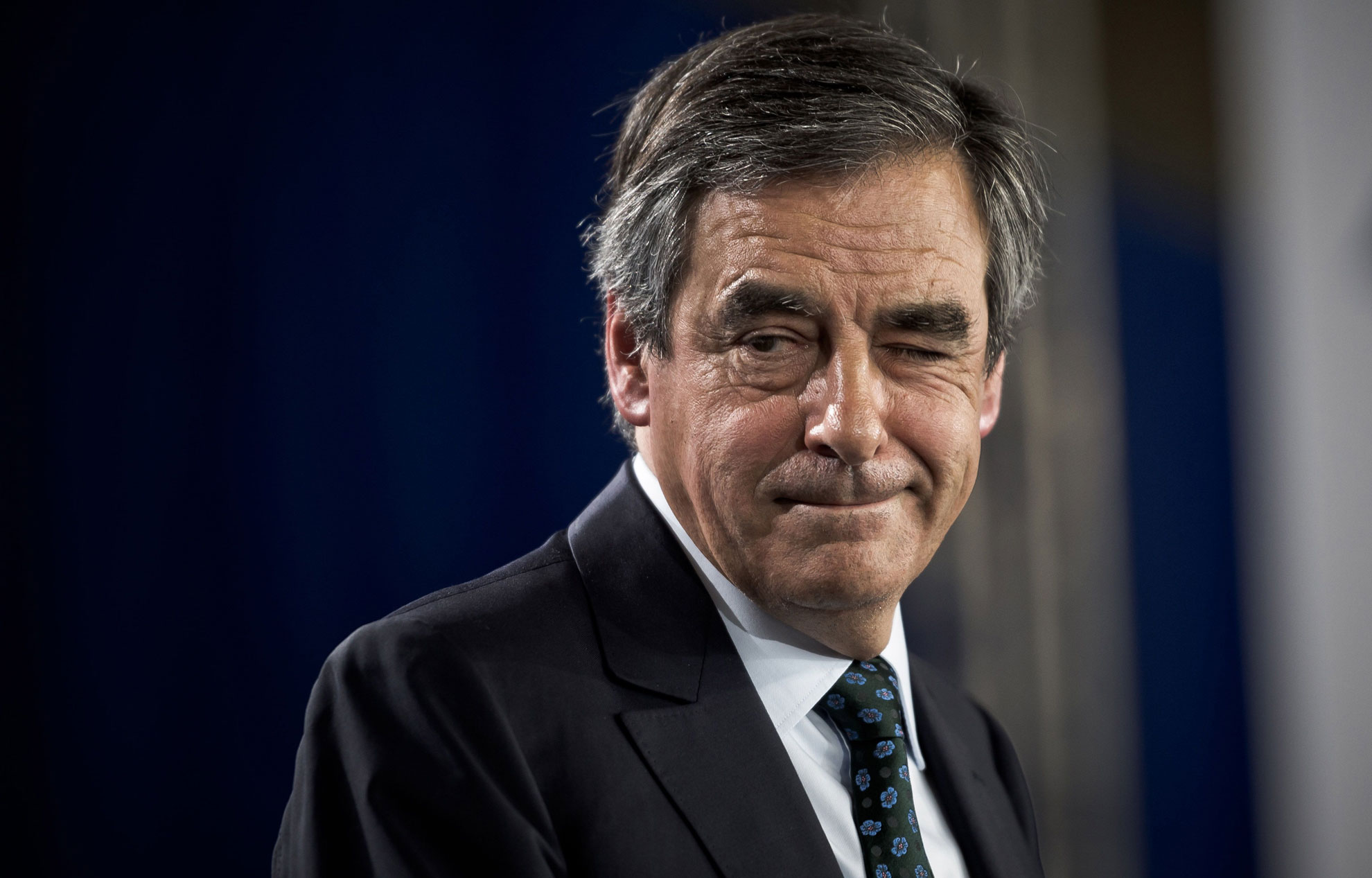 Les défections se multiplient autour de François Fillon