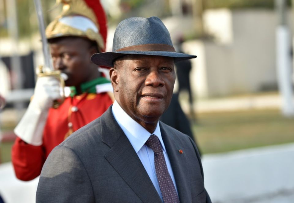 Politique  : Une réunion tenue à Paris pour une transition en Côte d’Ivoire ; Macron pose ses conditions ; c’était chaud autour de Ouattara