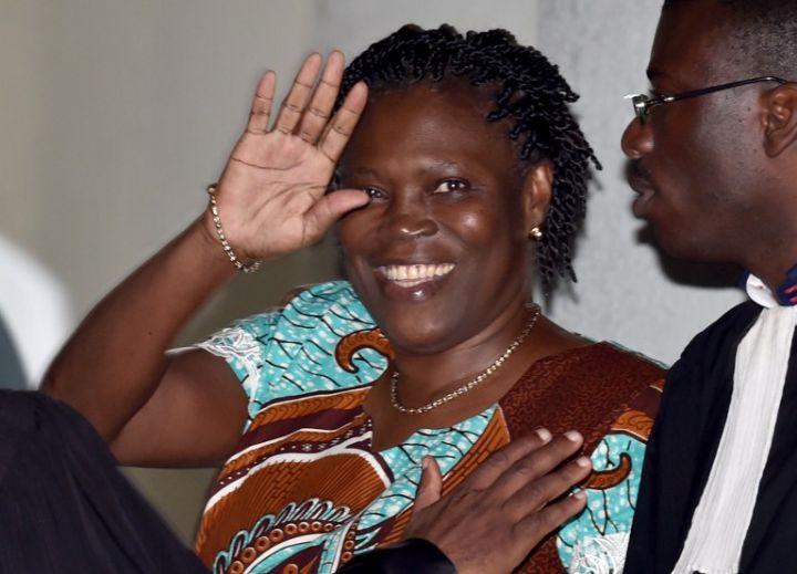 Procès de Simone Gbagbo : les avocats commis d’office menacent de suspendre leur participation