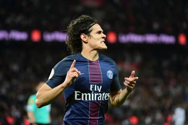 Cavani menace (encore) Messi