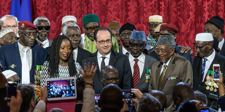 « Offrir un passeport français à de vieux tirailleurs sénégalais est un geste de terrible condescendance »