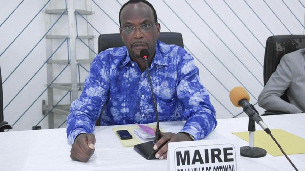 Bénin: le maire de Cotonou suspendu pour «fautes lourdes»