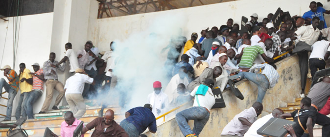 Sénégal: un mouvement de foule fait huit morts dans un stade à Dakar