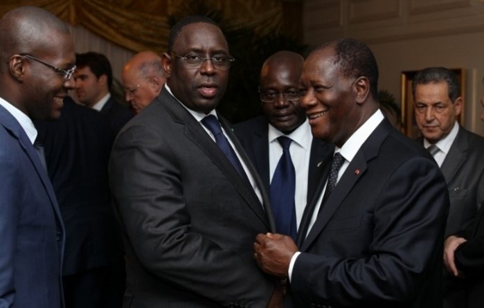 encouragé  par le Pr ouattara.[  Macky Sall projette de se présenter pour un second mandat . ]