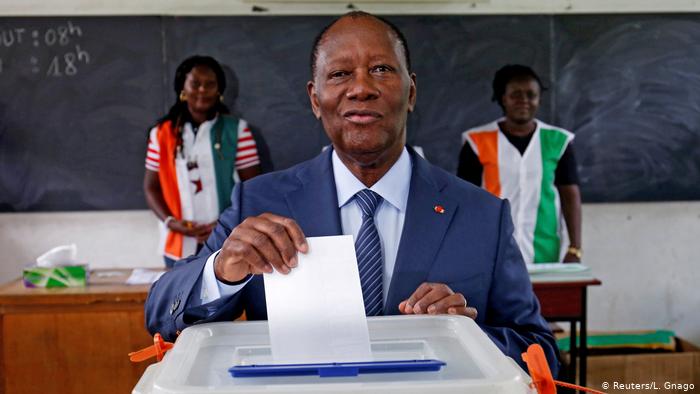 En Côte d’Ivoire, le parti d’Alassane Ouattara reste la première force du pays