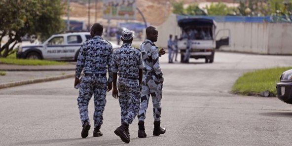 Côte d’Ivoire: une quarantaine de policiers déférés pour corruption