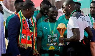Sénégal: la victoire des Lions de la Téranga met sur pause les conflits politiques
