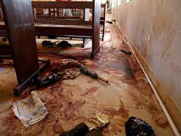 Le Nigeria sous le choc après le massacre de plusieurs dizaines de catholiques à Owo
