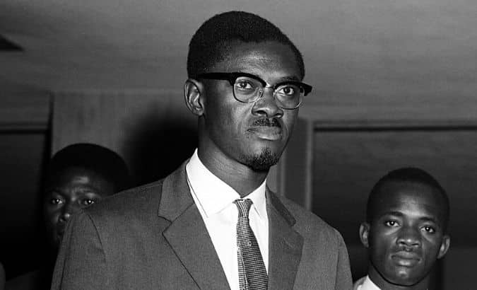 La Belgique restitue une « relique » de Lumumba à la RD Congo