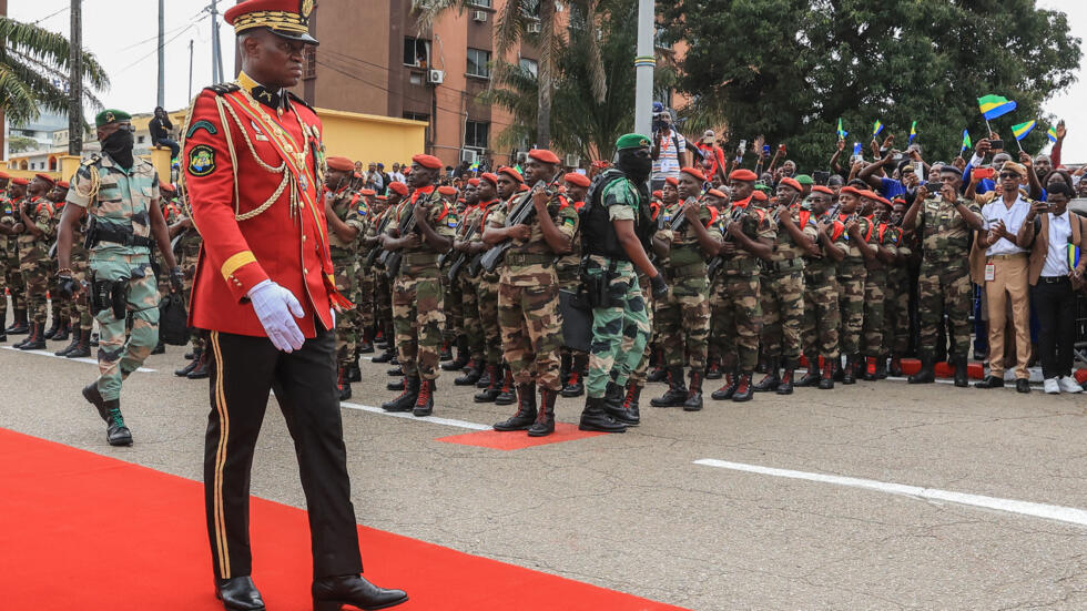 Gabon: tractations et discussions pour nommer le Parlement de transition