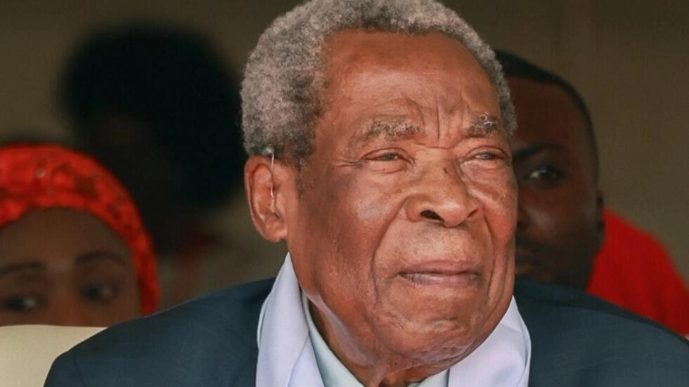 Cameroun: âgés de 90 et 84 ans, les présidents du Sénat et de l’Assemblée nationale reconduits à leurs postes